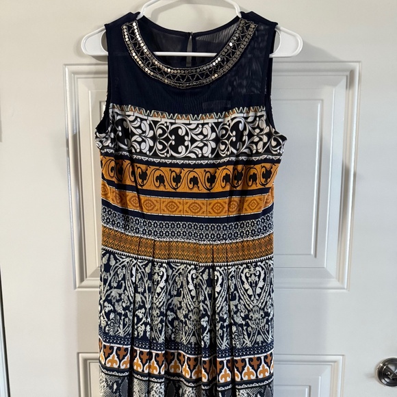 Sandra Darren Sleeveless Dress - Picture 1 of 4